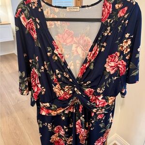 2X - NWT Kiyonna Abby Twist Front Top